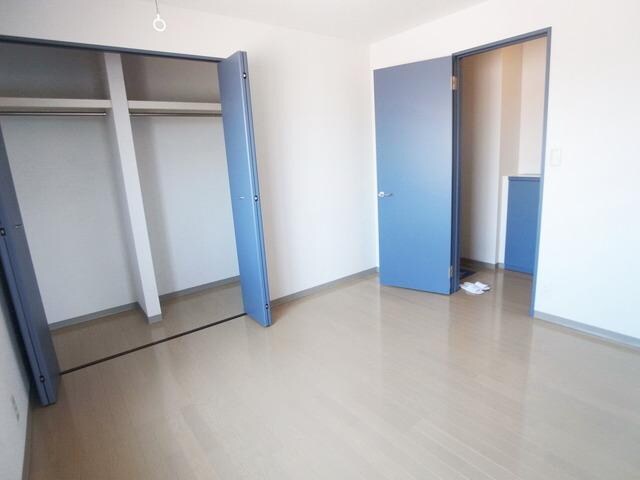 ドミール弐番館の物件内観写真