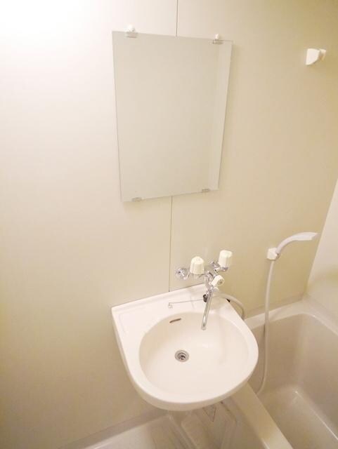 アドニスイーストの物件内観写真