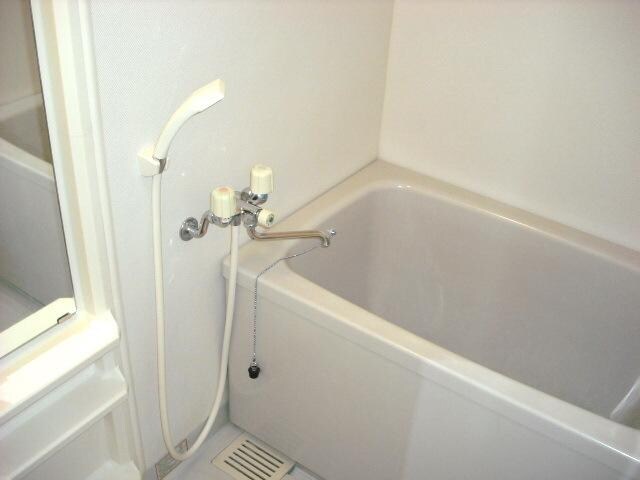 コンフォールの物件内観写真