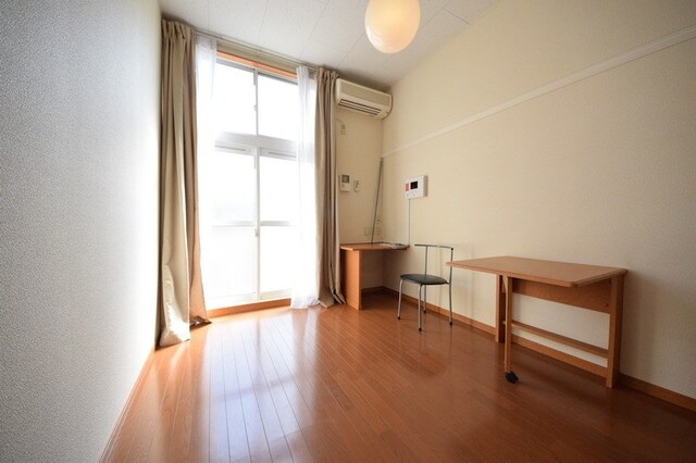 ヴィクトリアコーポMの物件内観写真