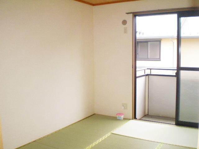 ロイヤルガーデン壱~七番館の物件内観写真