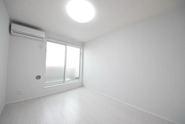 クーネル絹ヶ丘の物件内観写真