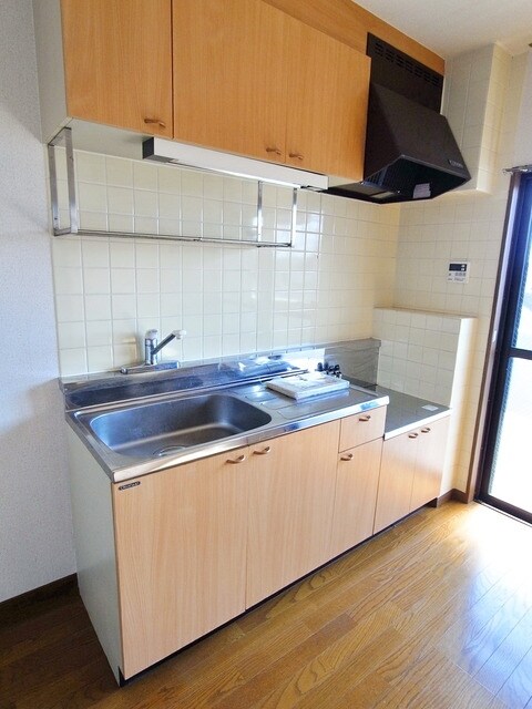 ウィスタリアガーデンの物件内観写真