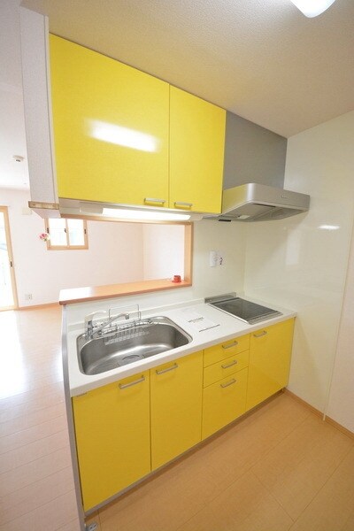 ツインオークスコートNの物件内観写真