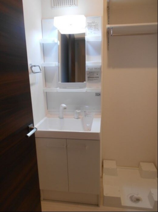 ファヴォーレ Aの物件内観写真