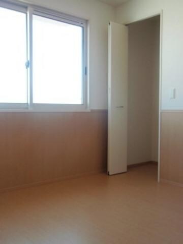 ロイヤルソフィアの物件内観写真