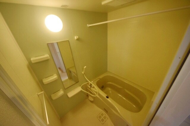 ノイクラールの物件内観写真