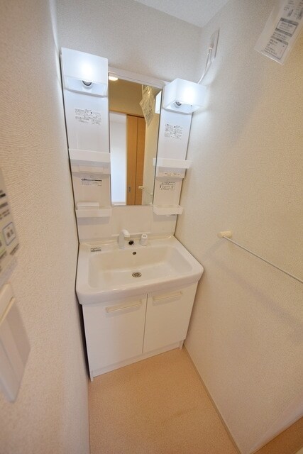 ノイクラールの物件内観写真