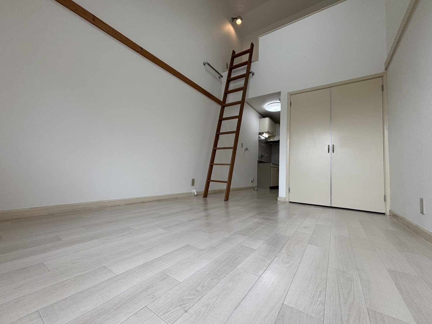 ベビーバードの物件内観写真