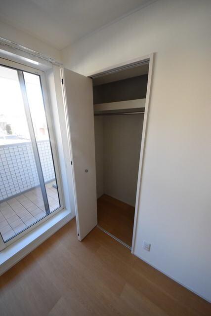 ファミリア一番館の物件内観写真