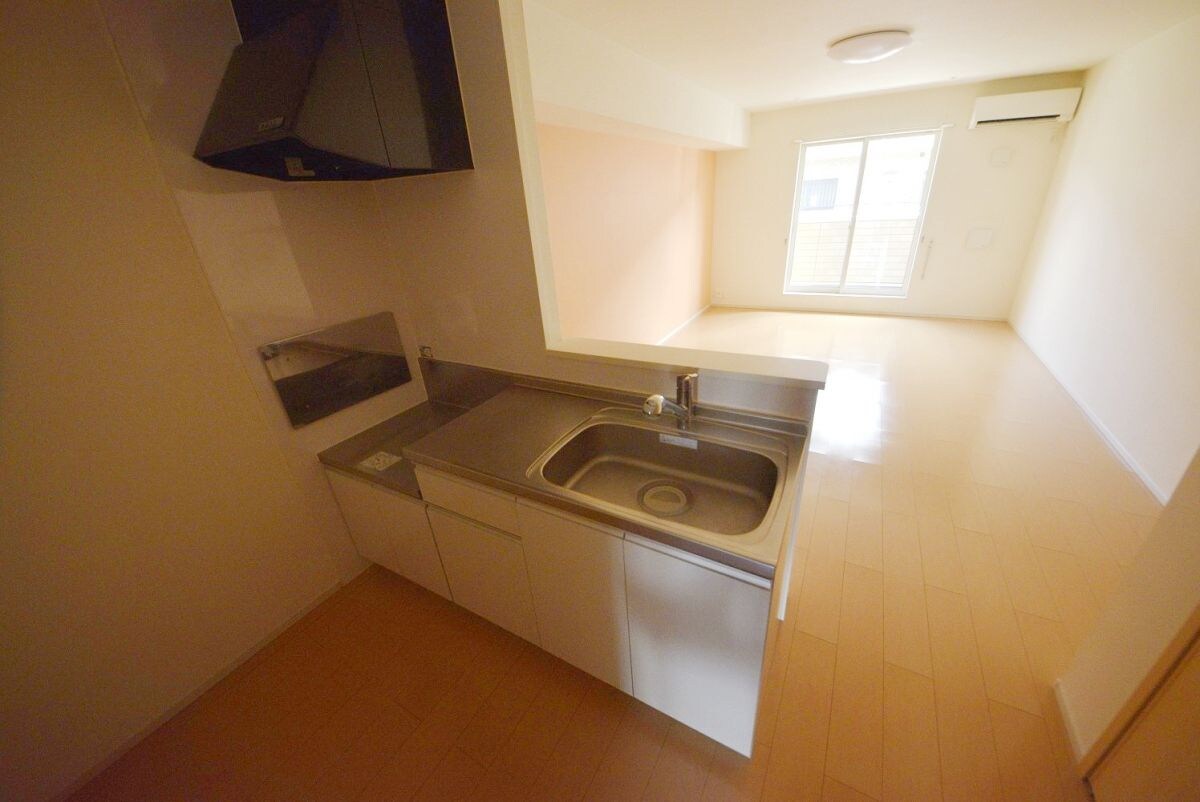 エレガンス ガーデン ハウスIIの物件内観写真