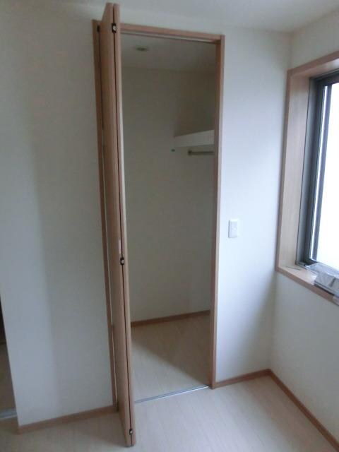 サンモール三郷の物件内観写真