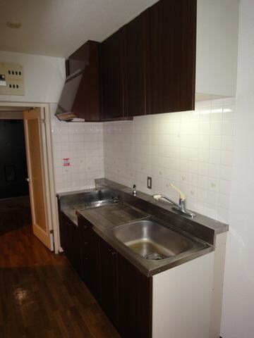 イーストパーク胡録台の物件内観写真