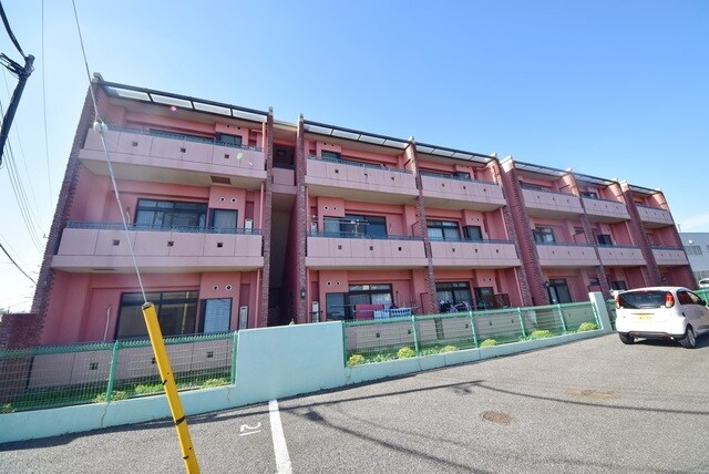 ルネスシーナの物件外観写真