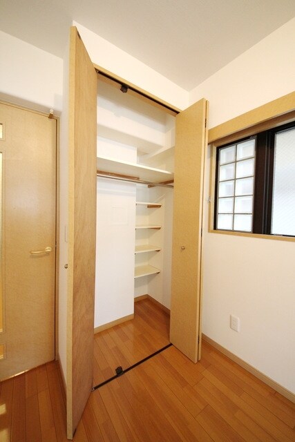 プライムアーバン行徳駅前IIの物件内観写真