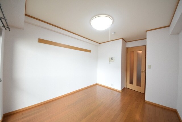 セモア中山の物件内観写真