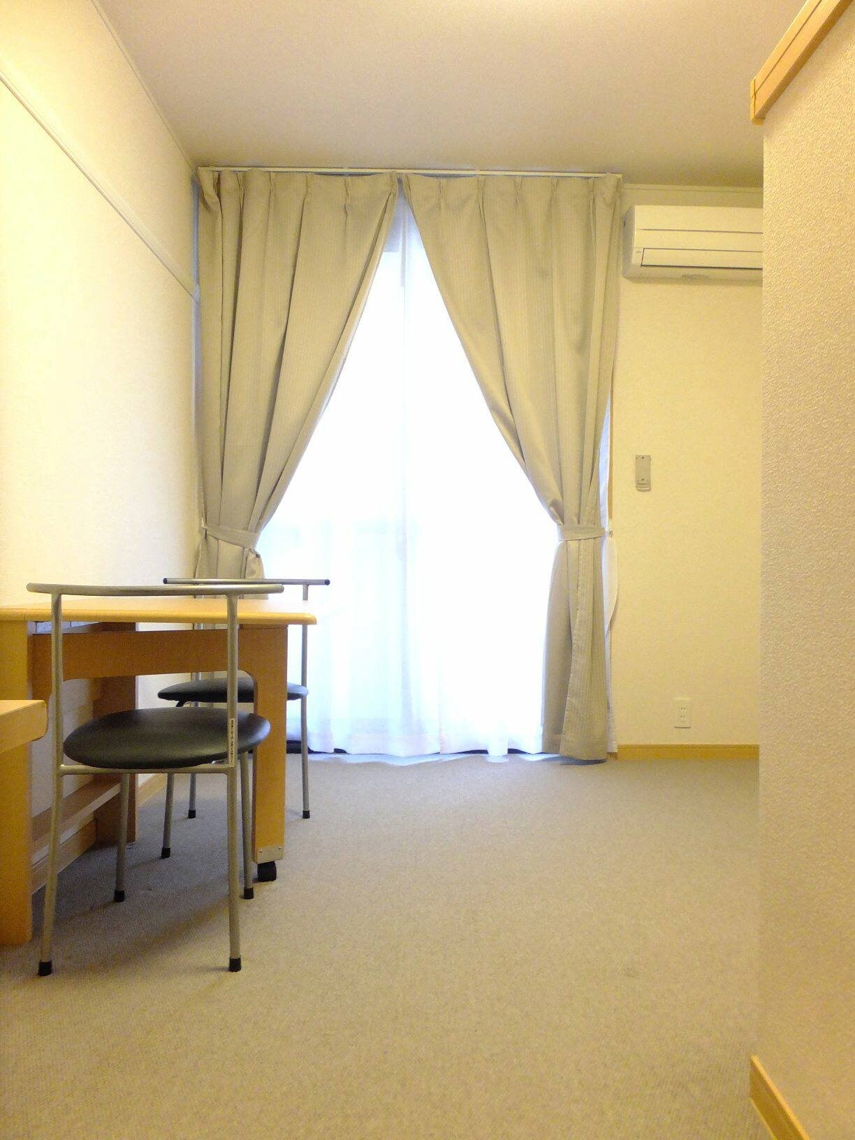 レオパレスハーバーサイドE棟の物件内観写真