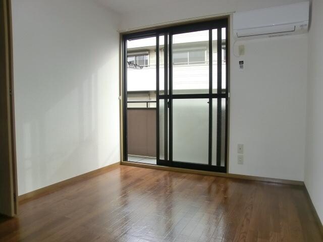 パレドリュンヌの物件内観写真