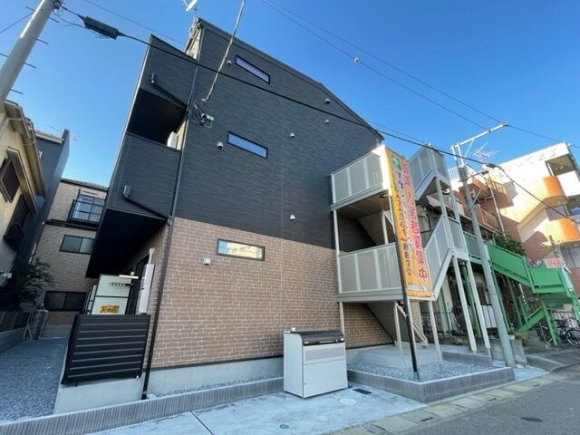 ルミナスハナ稔台の物件外観写真