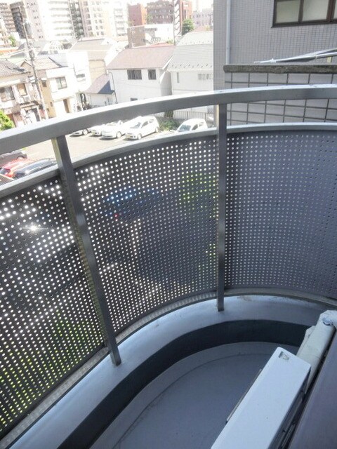 カンファーコートの物件内観写真