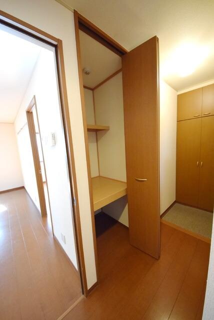 プリマヴェーラIIの物件内観写真