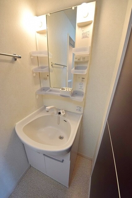 ヴェルドミールSAKAEの物件内観写真