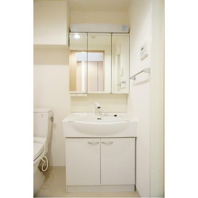 市川妙典レジデンスの物件内観写真