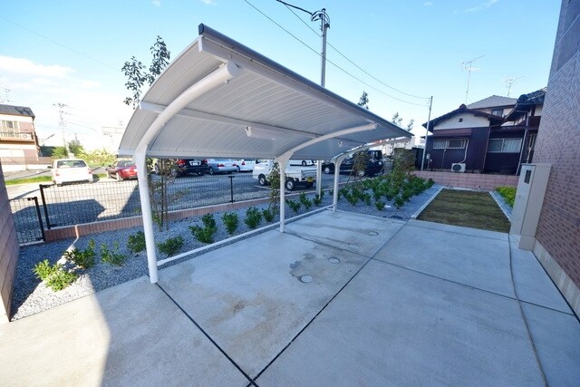 ラック フィールドの物件内観写真