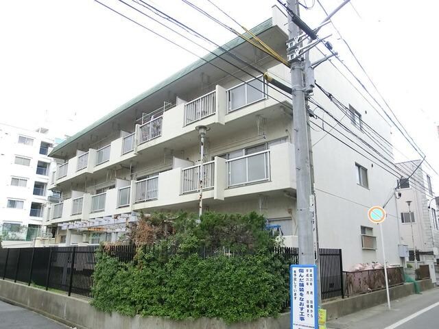 松戸JKマンションの物件外観写真