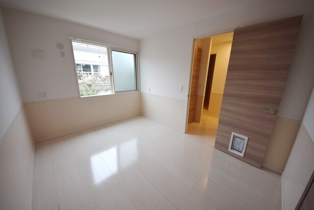 フローラの物件内観写真