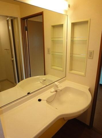 ルミナスビラ Bの物件内観写真