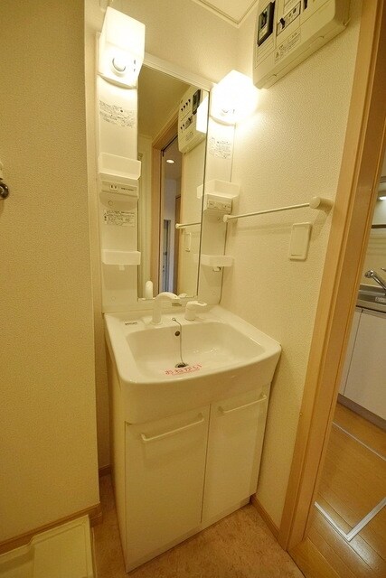 アムールEの物件内観写真