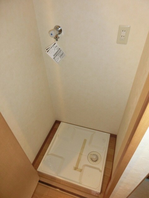 アジュール1の物件内観写真