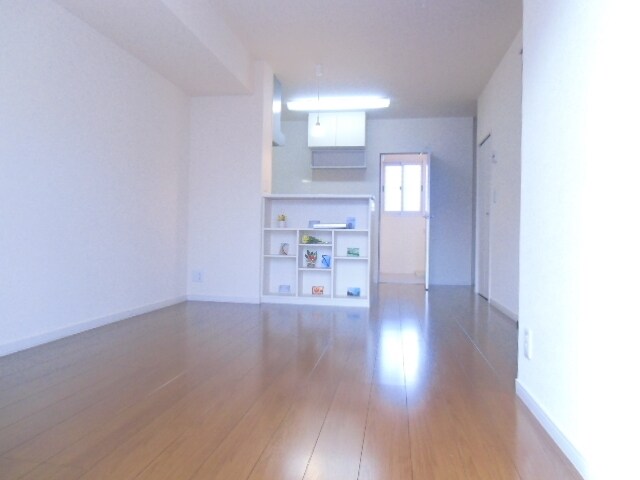 センターハウス A棟の物件内観写真