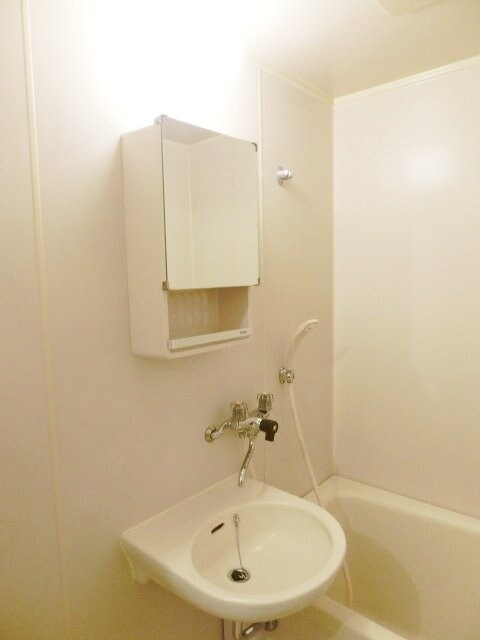 メゾンコムラの物件内観写真