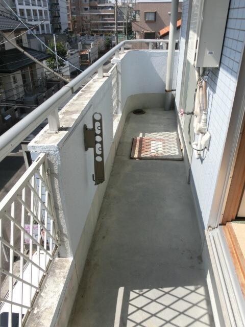 ラフィーヌ池田1番館の物件内観写真