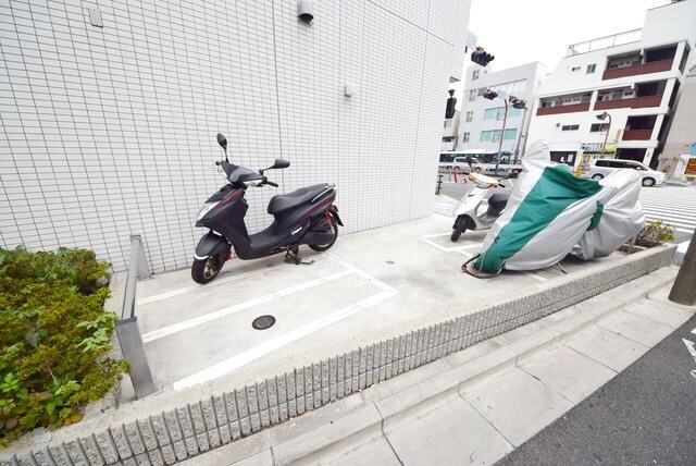 ライジングプレイス金町の物件内観写真