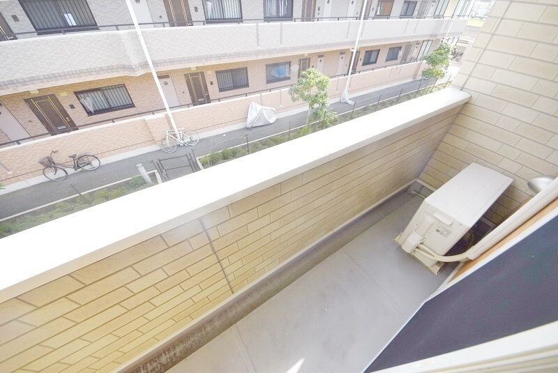 エレガンス ガーデン ハウスIIの物件内観写真