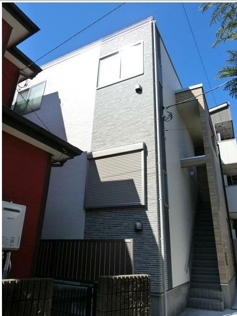 ドミールエリノの物件外観写真