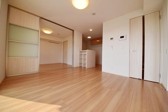 ロイジェントパークスレイクタウンIII E棟の物件内観写真