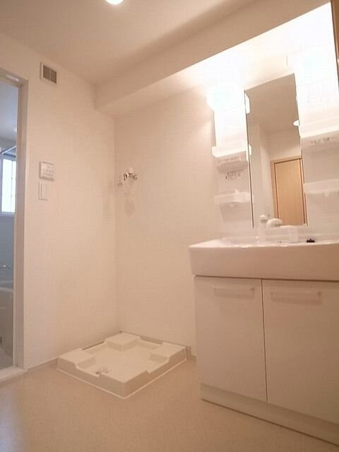 オースティンハウスIIIの物件内観写真