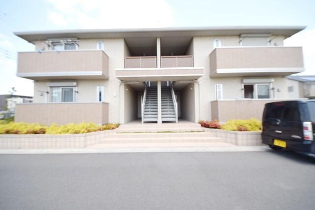 インペリアル・レイク1の物件外観写真