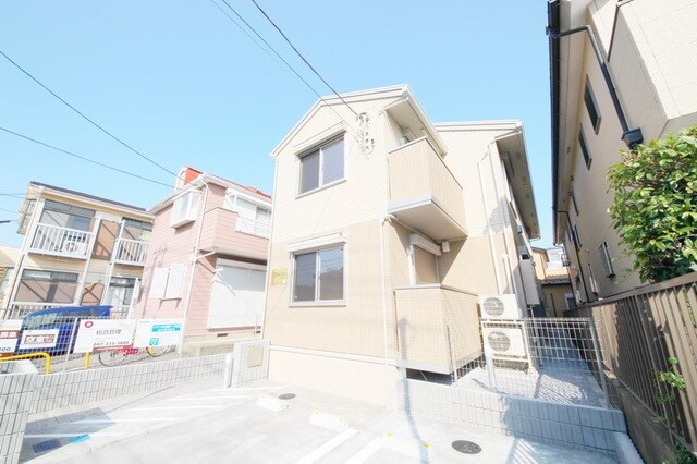 ロッコの物件外観写真