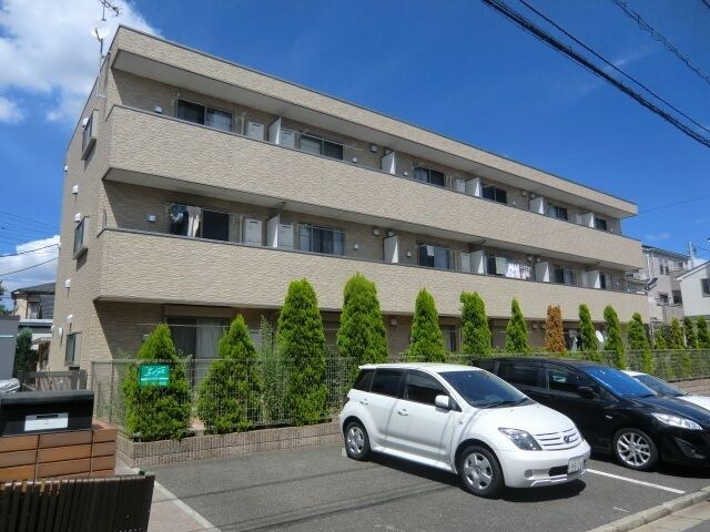 ストリームの物件外観写真