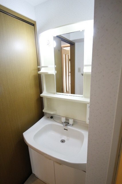 ルーチェ緑が丘 Bの物件内観写真