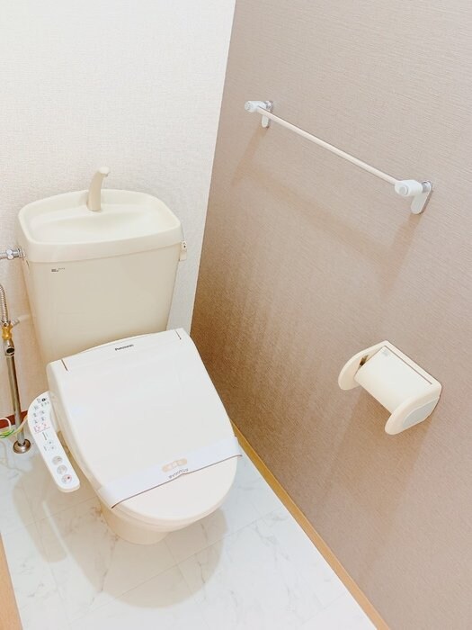 ハイツ・サンピーチ Cの物件内観写真