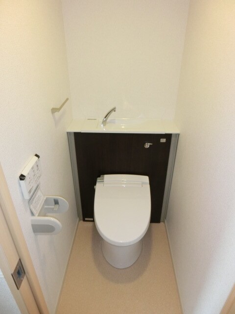 フルールRARAの物件内観写真