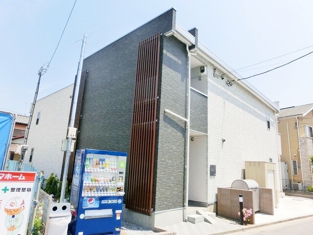 リブリ・ル・シャドールの物件外観写真