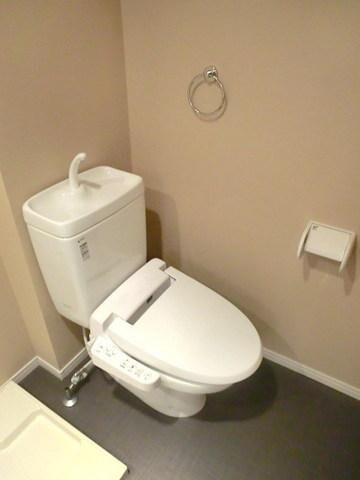 レフィナードカメオカの物件内観写真