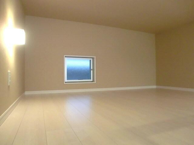 レフィナードカメオカの物件内観写真